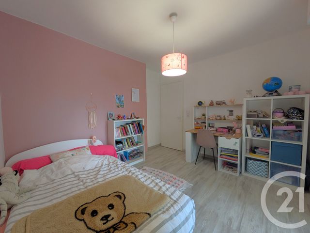 Appartement T4 &agrave; vendre - 4 pi&egrave;ces - 74,09 m2 - Aix Les Bains - 73 - RHONE-ALPES