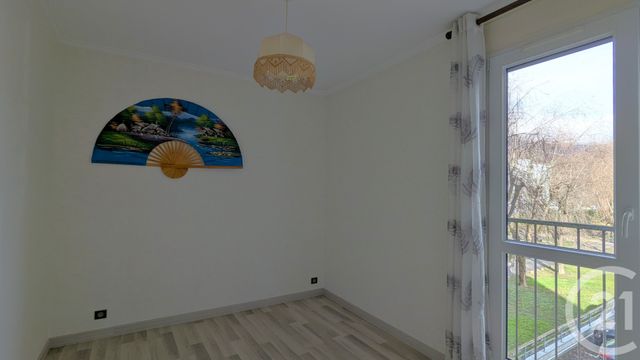 Appartement T5 &agrave; vendre - 5 pi&egrave;ces - 100,28 m2 - La Ravoire - 73 - RHONE-ALPES