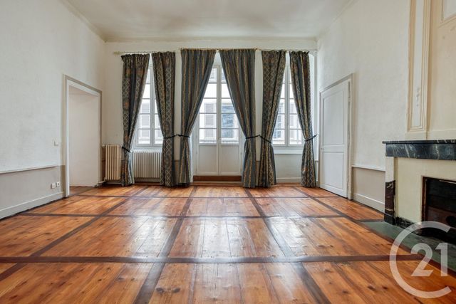 Appartement T7 &agrave; vendre - 7 pi&egrave;ces - 219,66 m2 - Chambery - 73 - RHONE-ALPES