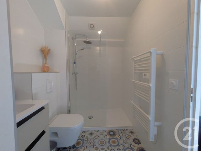 Appartement T2 &agrave; vendre - 2 pi&egrave;ces - 33,99 m2 - Aix Les Bains - 73 - RHONE-ALPES