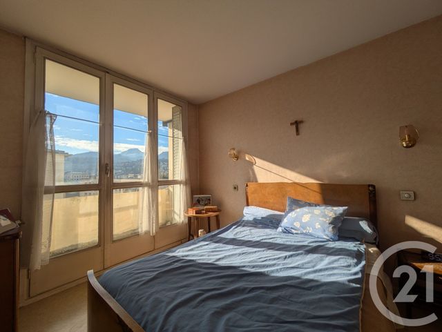 Appartement T3 &agrave; vendre - 3 pi&egrave;ces - 72,01 m2 - Chambery - 73 - RHONE-ALPES