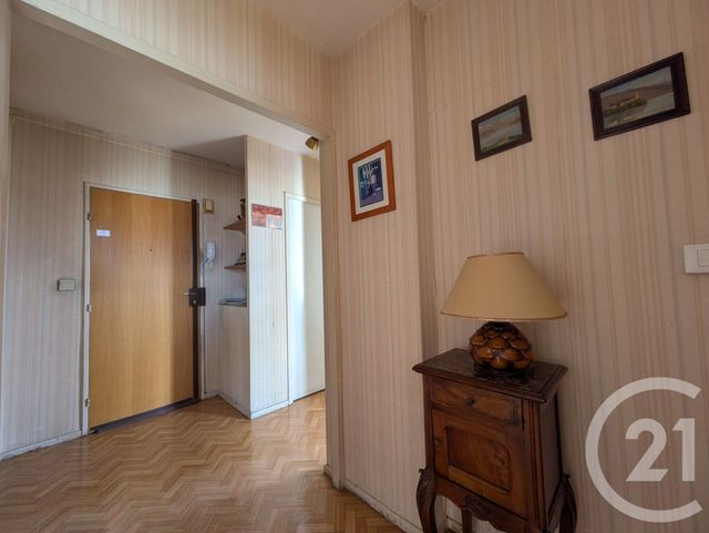 Appartement T3 &agrave; vendre - 3 pi&egrave;ces - 72,01 m2 - Chambery - 73 - RHONE-ALPES