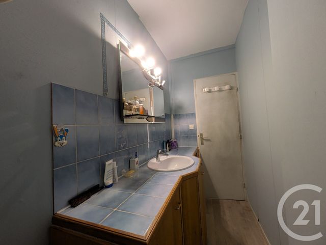 Appartement T3 &agrave; vendre - 3 pi&egrave;ces - 72,01 m2 - Chambery - 73 - RHONE-ALPES