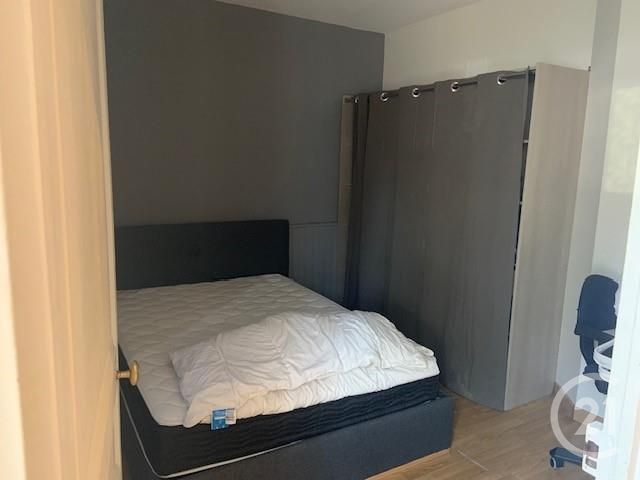 Appartement T2 &agrave; louer - 2 pi&egrave;ces - 27,94 m2 - Chambery - 73 - RHONE-ALPES