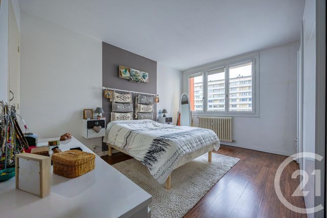 Appartement T4 &agrave; vendre - 4 pi&egrave;ces - 81,37 m2 - Chambery - 73 - RHONE-ALPES