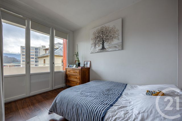 Appartement T4 &agrave; vendre - 4 pi&egrave;ces - 81,37 m2 - Chambery - 73 - RHONE-ALPES