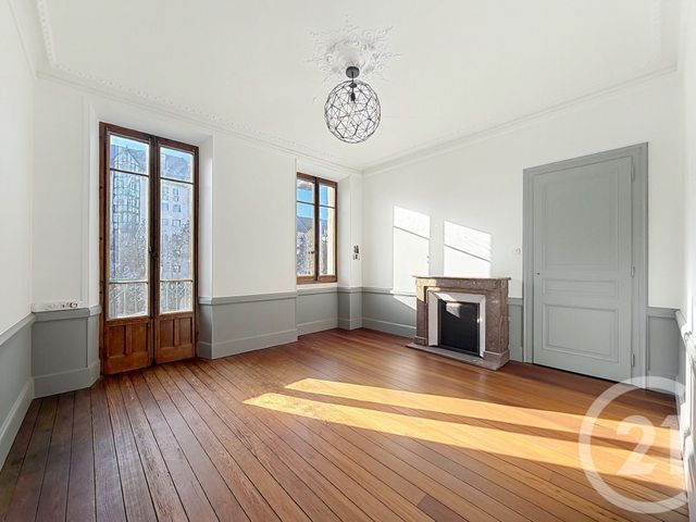 Appartement T3 &agrave; vendre - 3 pi&egrave;ces - 58,68 m2 - Chambery - 73 - RHONE-ALPES