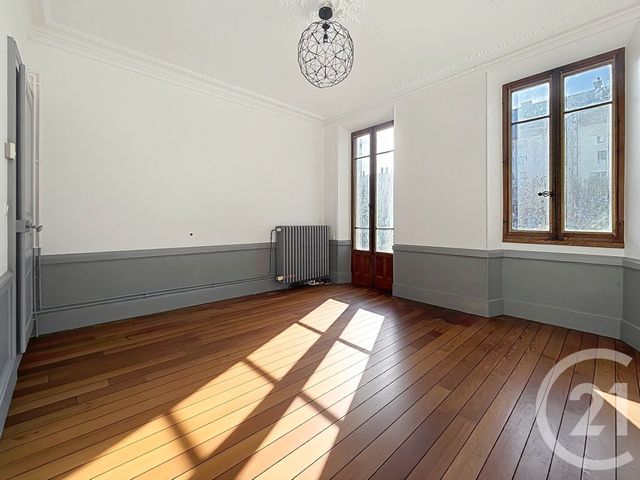 Appartement T3 &agrave; vendre - 3 pi&egrave;ces - 58,68 m2 - Chambery - 73 - RHONE-ALPES