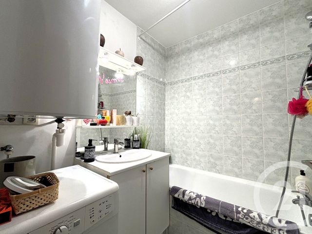 Appartement T2 &agrave; vendre - 2 pi&egrave;ces - 42,84 m2 - Chambery - 73 - RHONE-ALPES