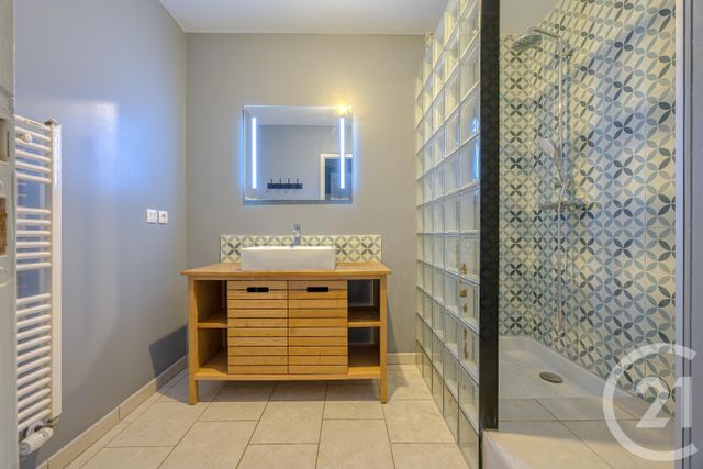 Appartement T3 &agrave; vendre - 3 pi&egrave;ces - 75,42 m2 - Jacob Bellecombette - 73 - RHONE-ALPES