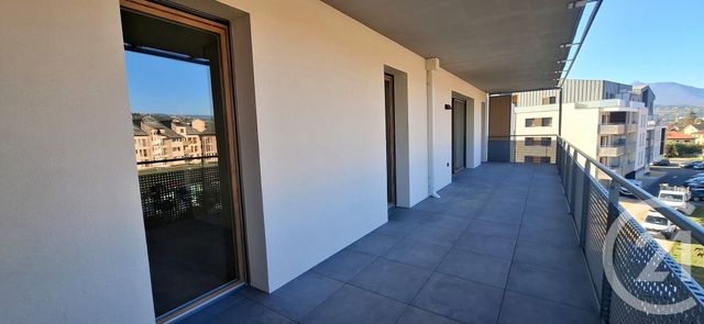 Appartement T4 &agrave; louer - 4 pi&egrave;ces - 91,45 m2 - St Alban Leysse - 73 - RHONE-ALPES