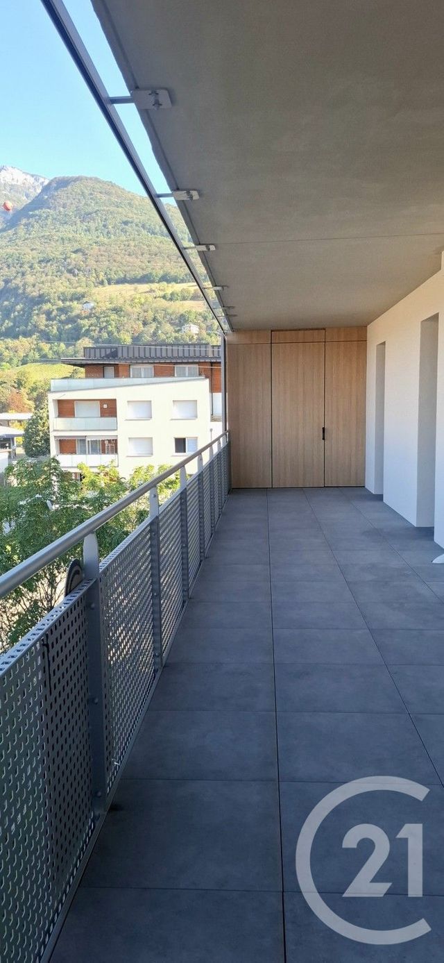 Appartement T4 &agrave; louer - 4 pi&egrave;ces - 91,45 m2 - St Alban Leysse - 73 - RHONE-ALPES