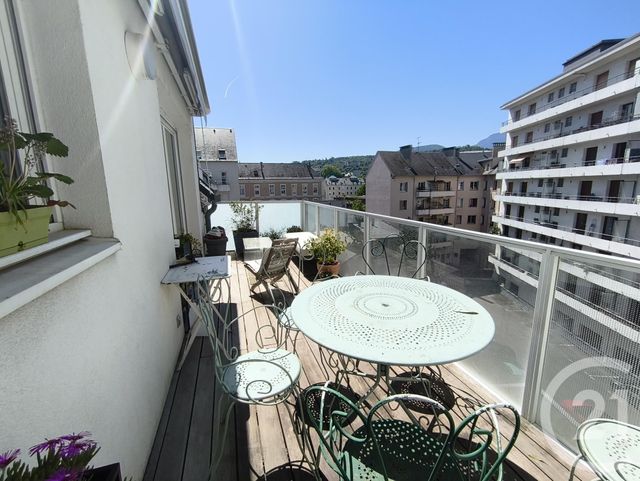 Appartement T4 &agrave; louer - 4 pi&egrave;ces - 87,41 m2 - Chambery - 73 - RHONE-ALPES
