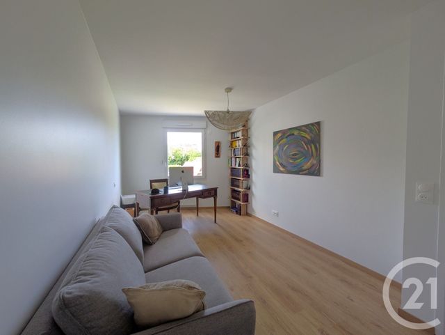 Appartement T3 &agrave; vendre - 3 pi&egrave;ces - 70,47 m2 - Chambery - 73 - RHONE-ALPES