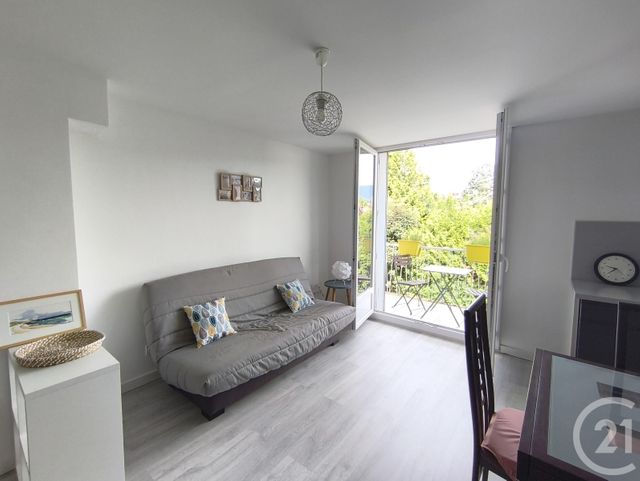 Appartement T3 &agrave; louer - 3 pi&egrave;ces - 47,51 m2 - Chambery - 73 - RHONE-ALPES