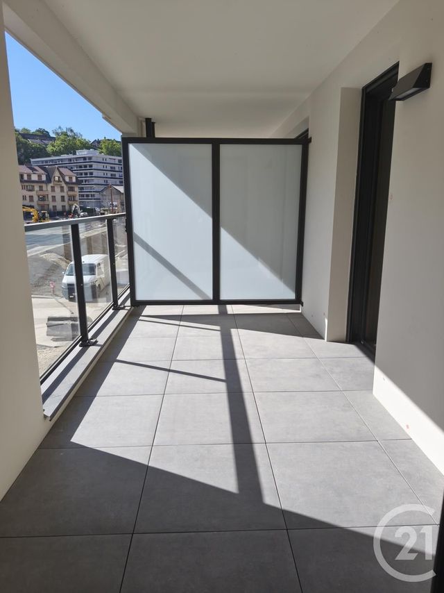 Appartement T2 &agrave; louer - 2 pi&egrave;ces - 46,68 m2 - Chambery - 73 - RHONE-ALPES