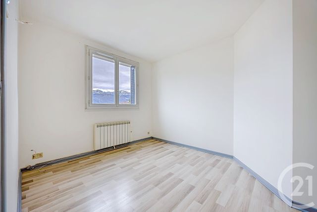 Appartement T3 &agrave; vendre - 4 pi&egrave;ces - 63,80 m2 - Chambery - 73 - RHONE-ALPES