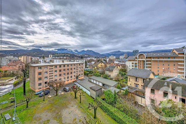 Appartement T3 &agrave; vendre - 4 pi&egrave;ces - 63,80 m2 - Chambery - 73 - RHONE-ALPES