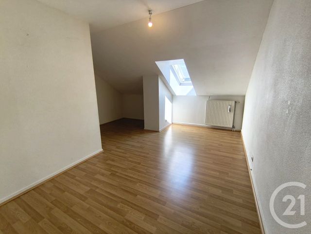 Appartement T3 &agrave; louer - 3 pi&egrave;ces - 93,20 m2 - Chambery - 73 - RHONE-ALPES