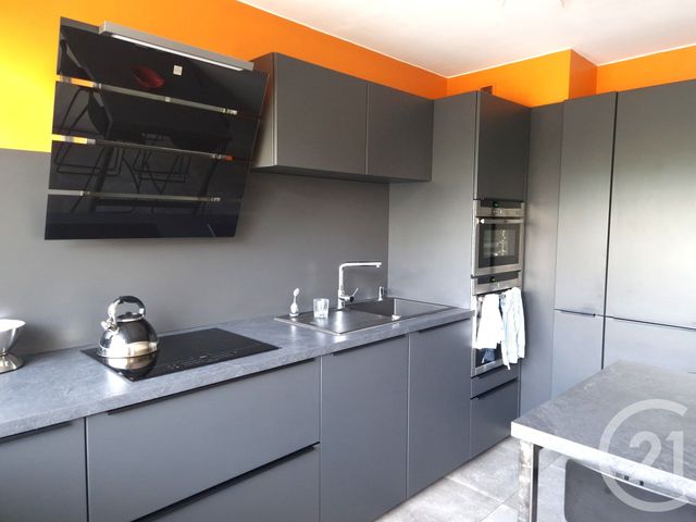 Appartement F2 &agrave; louer - 3 pi&egrave;ces - 58,50 m2 - Jacob Bellecombette - 73 - RHONE-ALPES