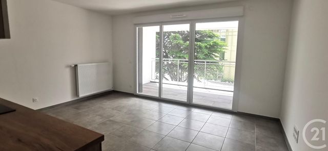Appartement T2 &agrave; louer - 2 pi&egrave;ces - 42,80 m2 - Chambery - 73 - RHONE-ALPES