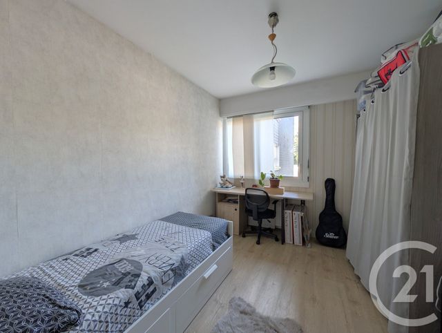 Appartement T3 &agrave; vendre - 3 pi&egrave;ces - 84,92 m2 - Chambery - 73 - RHONE-ALPES