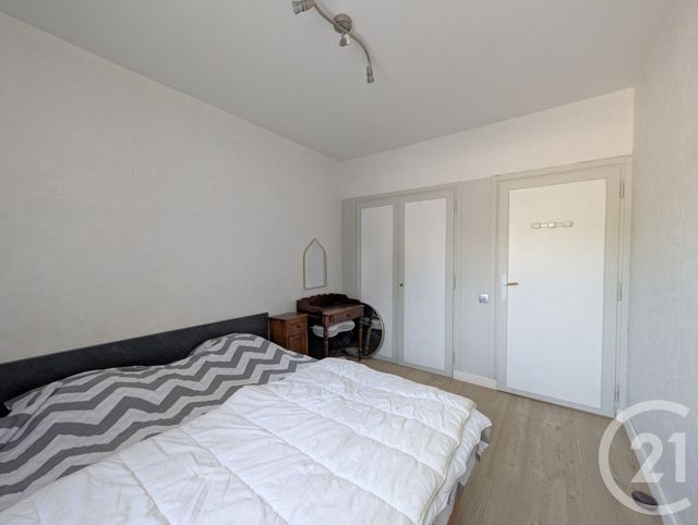 Appartement T3 &agrave; vendre - 3 pi&egrave;ces - 84,92 m2 - Chambery - 73 - RHONE-ALPES