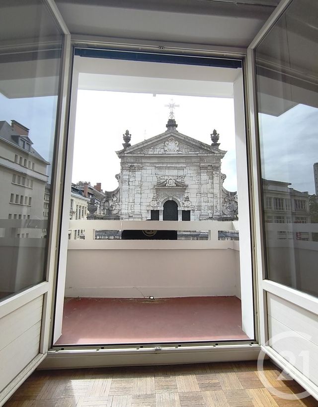 Appartement F4 &agrave; louer - 4 pi&egrave;ces - 104,15 m2 - Chambery - 73 - RHONE-ALPES