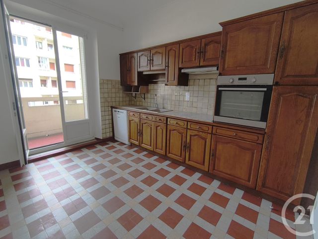 Appartement F4 &agrave; louer - 4 pi&egrave;ces - 104,15 m2 - Chambery - 73 - RHONE-ALPES