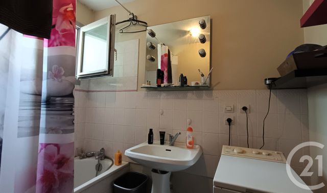 Appartement F2 &agrave; vendre - 2 pi&egrave;ces - 53,60 m2 - Chambery - 73 - RHONE-ALPES