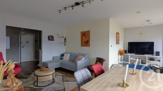 Appartement T5 &agrave; louer - 5 pi&egrave;ces - 102,80 m2 - Chambery - 73 - RHONE-ALPES