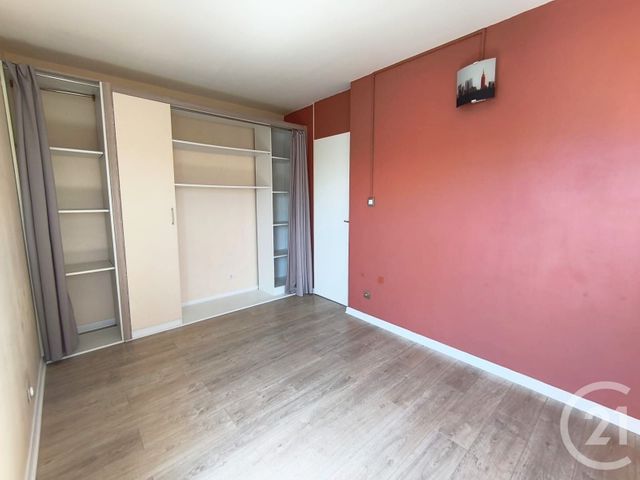 Appartement T5 &agrave; louer - 5 pi&egrave;ces - 102,80 m2 - Chambery - 73 - RHONE-ALPES