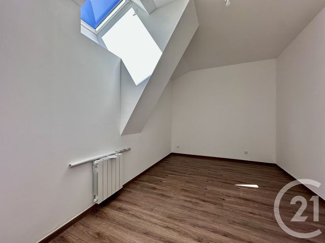 Appartement T3 &agrave; vendre - 3 pi&egrave;ces - 68,81 m2 - Chambery - 73 - RHONE-ALPES