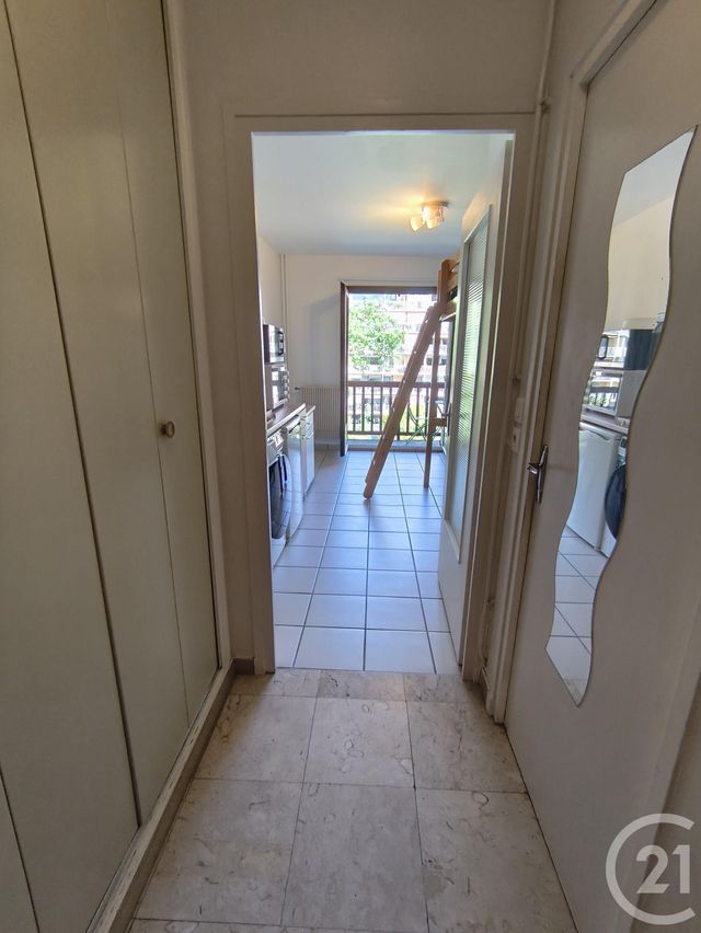 Appartement Studio &agrave; louer - 1 pi&egrave;ce - 19,50 m2 - Chambery - 73 - RHONE-ALPES
