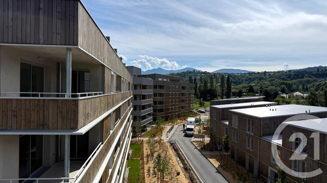 Appartement T3 &agrave; louer - 3 pi&egrave;ces - 70,55 m2 - Cognin - 73 - RHONE-ALPES