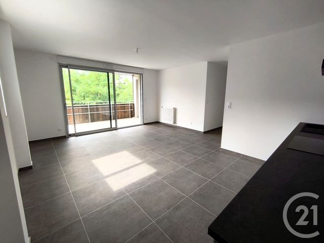 Appartement T3 &agrave; louer - 3 pi&egrave;ces - 70,55 m2 - Cognin - 73 - RHONE-ALPES