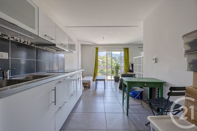Appartement T1 &agrave; vendre - 1 pi&egrave;ce - 34,70 m2 - Chambery - 73 - RHONE-ALPES