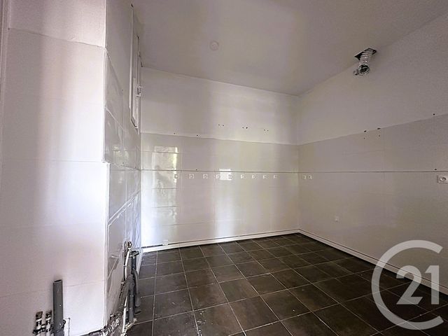 Commerce &agrave; vendre - 69,17 m2 - 73 - RHONE-ALPES