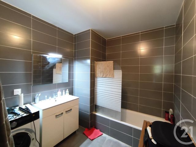 Appartement T3 &agrave; louer - 3 pi&egrave;ces - 59,09 m2 - Bassens - 73 - RHONE-ALPES