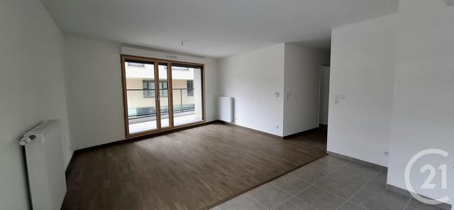 Appartement T3 &agrave; louer - 3 pi&egrave;ces - 64,71 m2 - Chambery - 73 - RHONE-ALPES