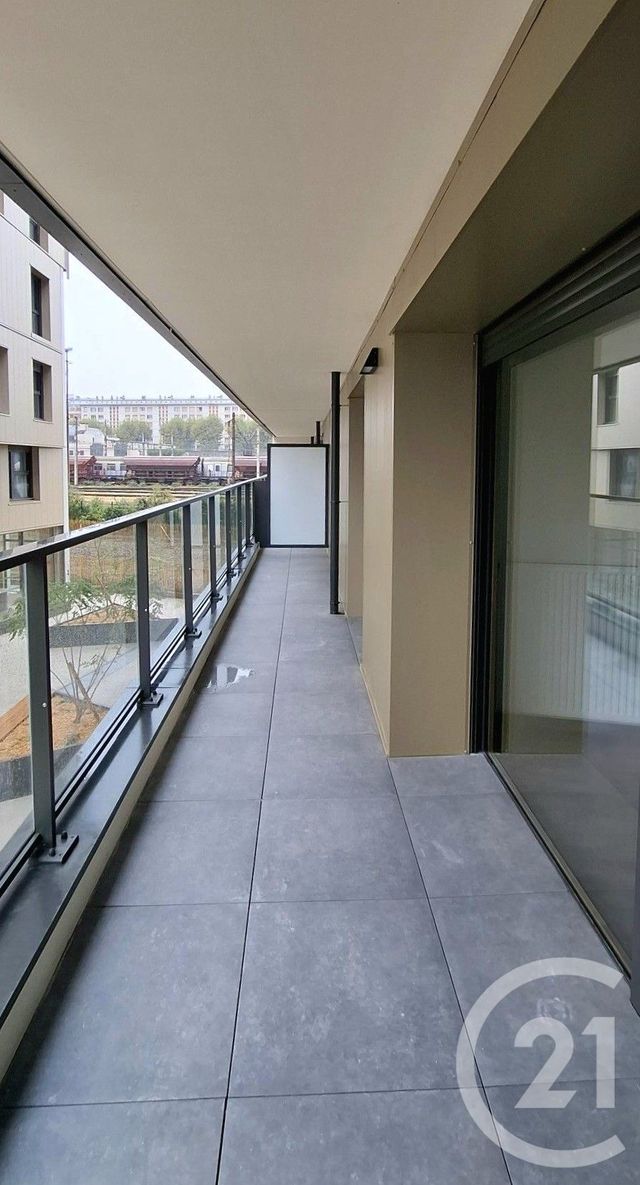 Appartement T3 &agrave; louer - 3 pi&egrave;ces - 64,71 m2 - Chambery - 73 - RHONE-ALPES