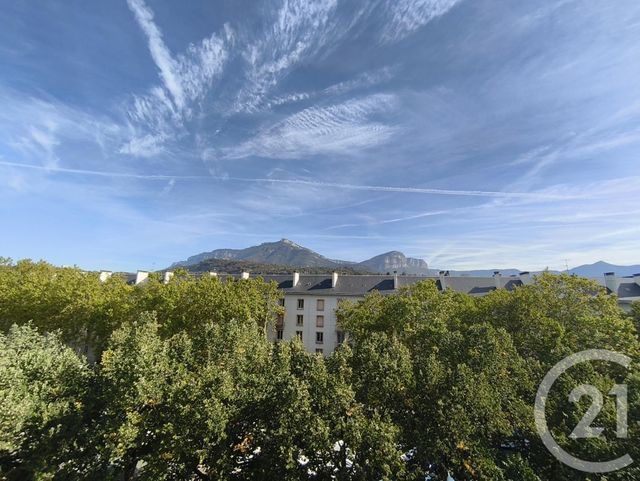 Appartement T1 &agrave; louer - 1 pi&egrave;ce - 35,35 m2 - Chambery - 73 - RHONE-ALPES