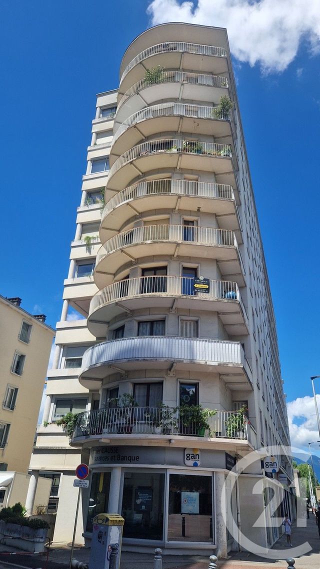 Appartement T4 &agrave; vendre - 5 pi&egrave;ces - 120 m2 - Chambery - 73 - RHONE-ALPES